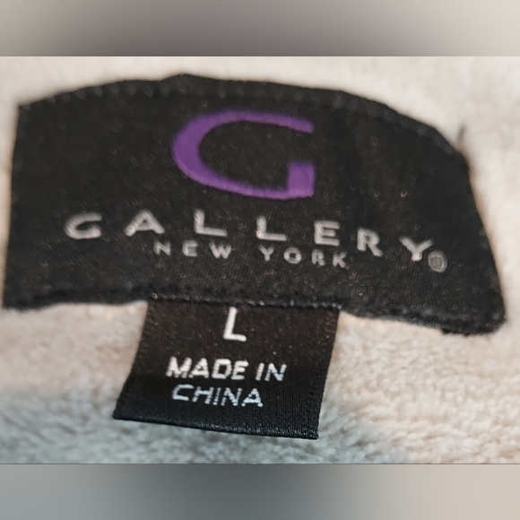 Gallery New York Silver/Grey Children's Hooded Jacket NWT - Picture 6 of 10